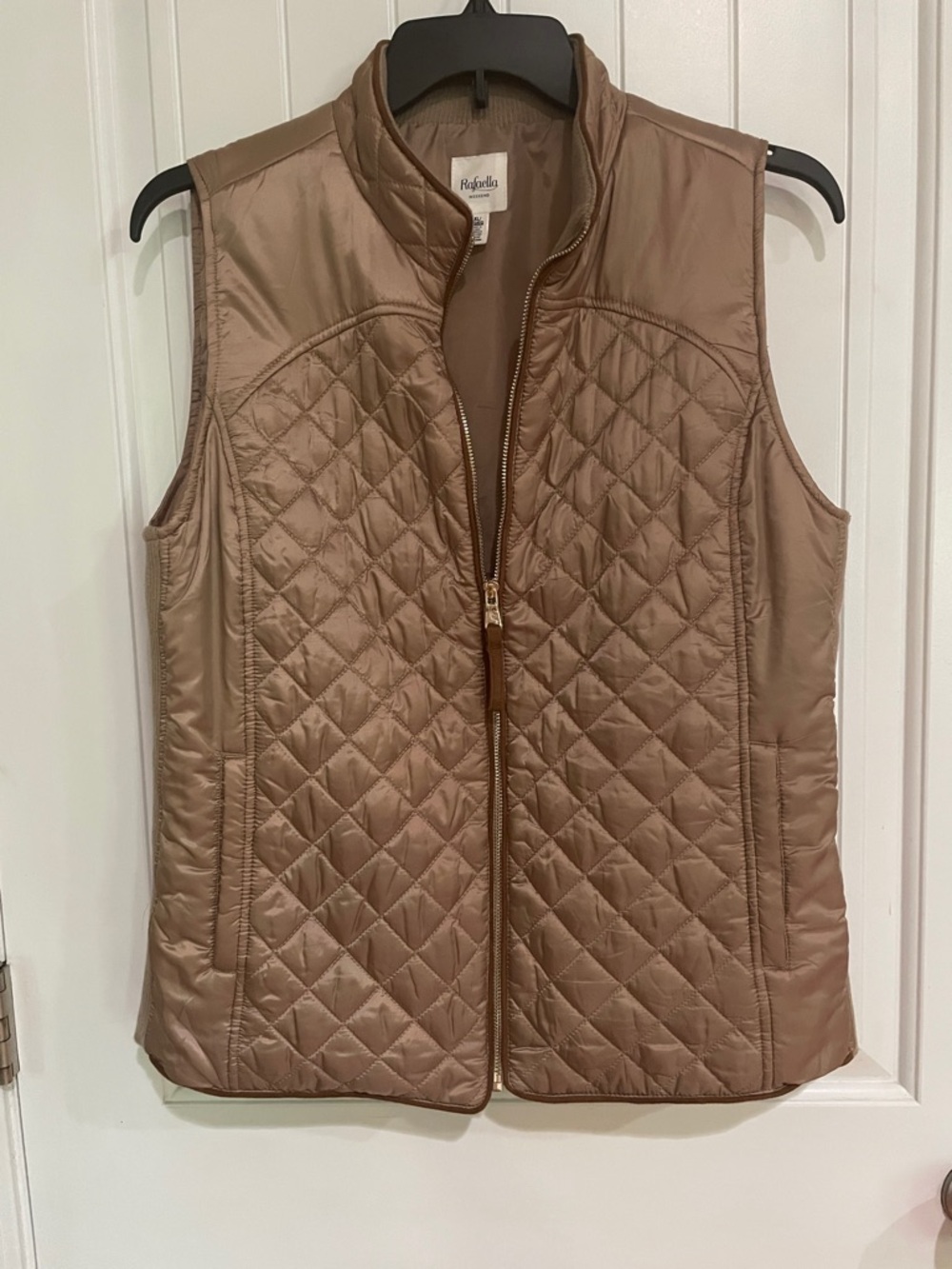 Rafaella weekend gold quilted vest size XL EUC